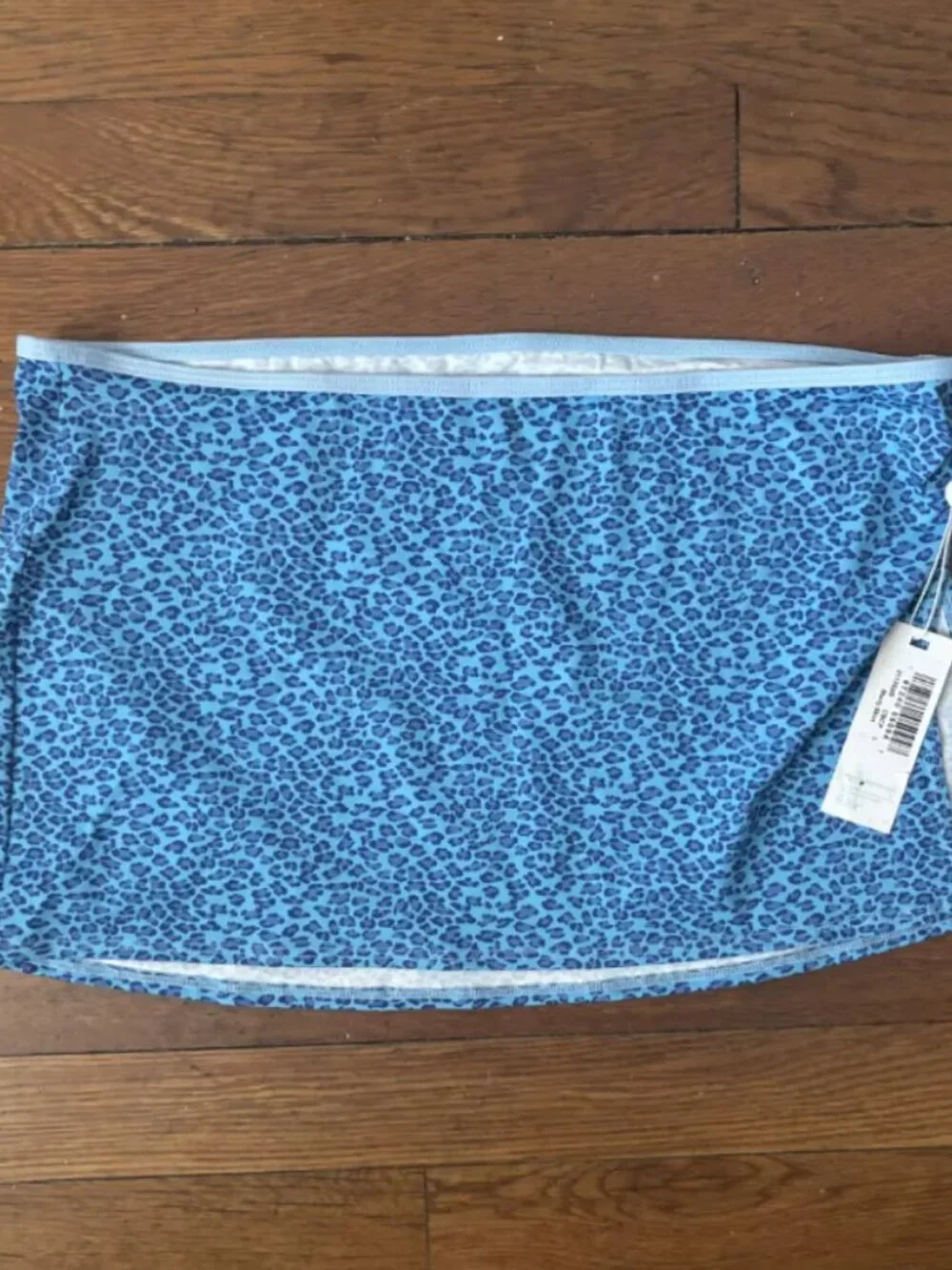 Frankies Bikinis set in Cobalt Cheetah